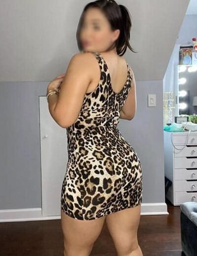 maya housewife call girl
